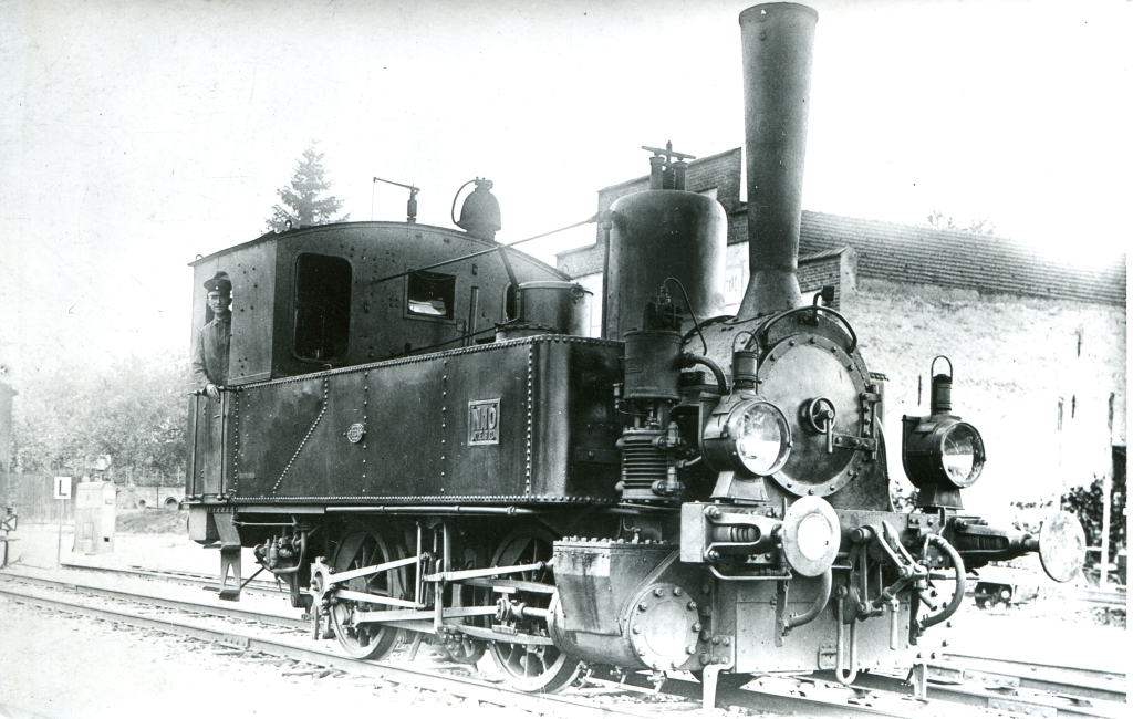 zug am bahnhof bellingrodt
